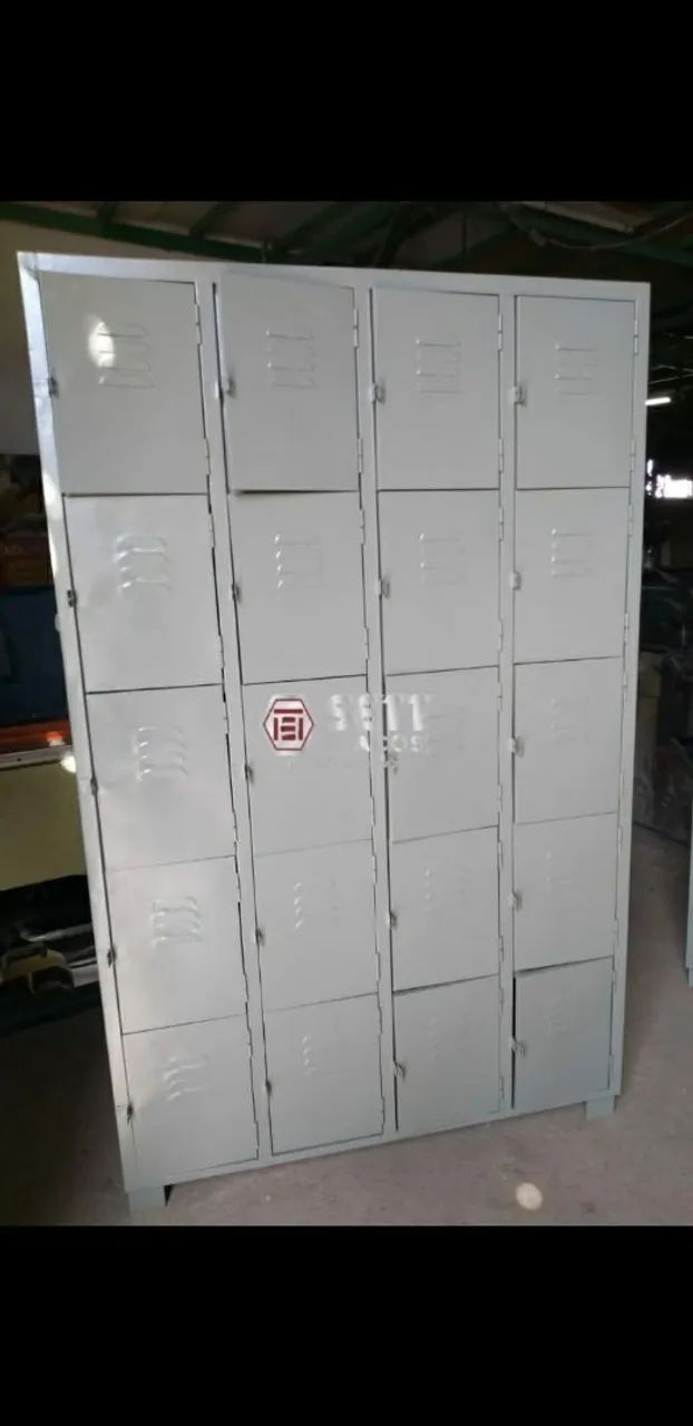 ROUPEIRO GUARDA VOLUMES 20 portas