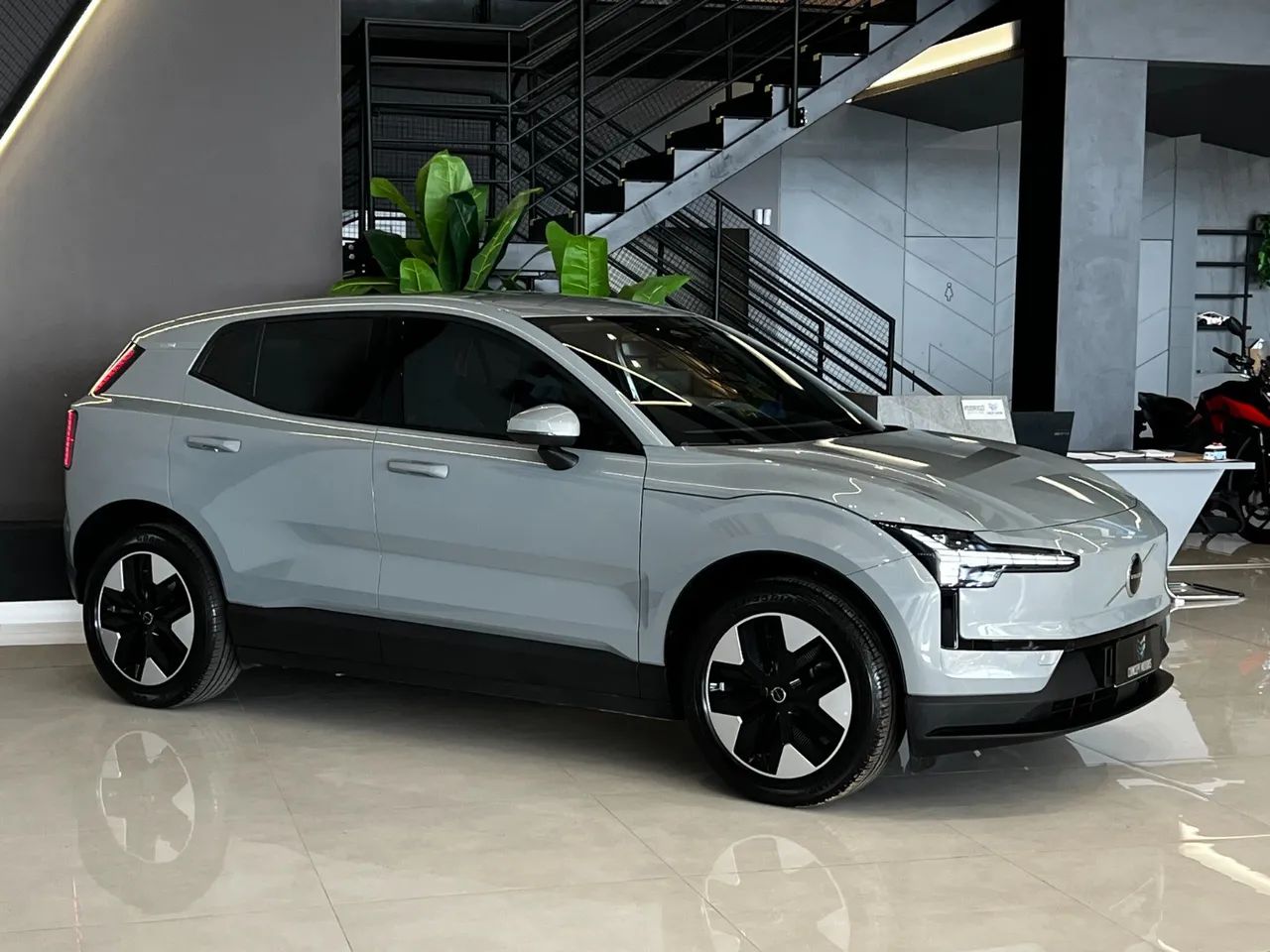 Volvo EX30 E40 Core (elétrico) 2025 - Foto 3