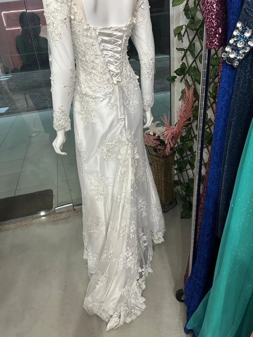 Vestido de Noiva - Elegante e Sofisticado - Foto 3
