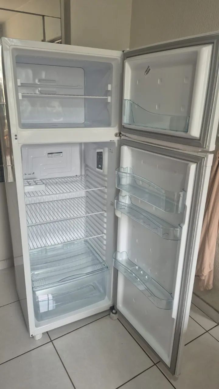 GELADEIRA NOVA!!! OPORTUNIDADE!!! - Foto 3