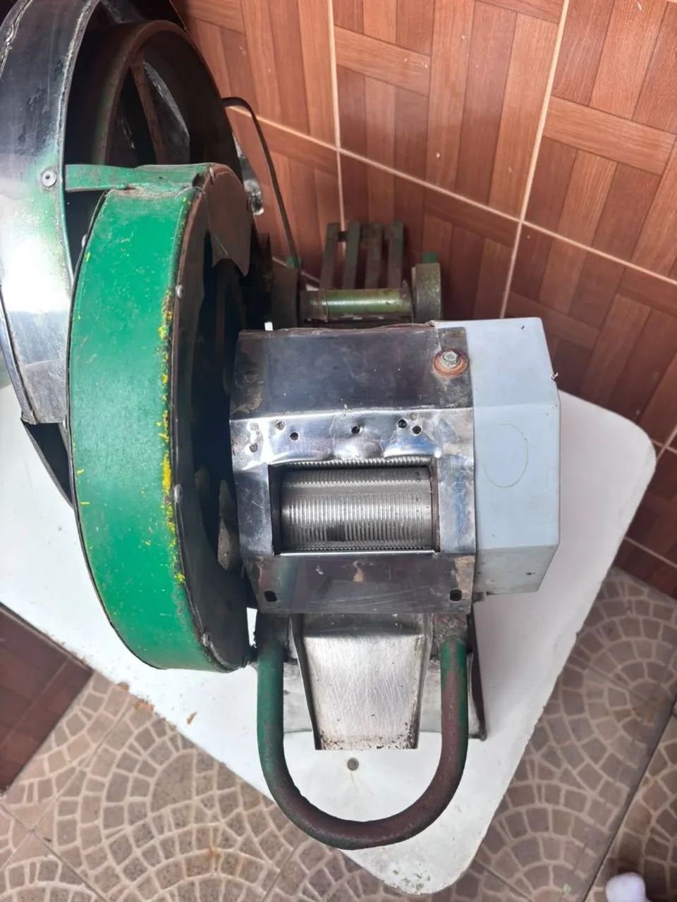 VENDO ENGENHO DE CANA SEM MOTOR** - Foto 4