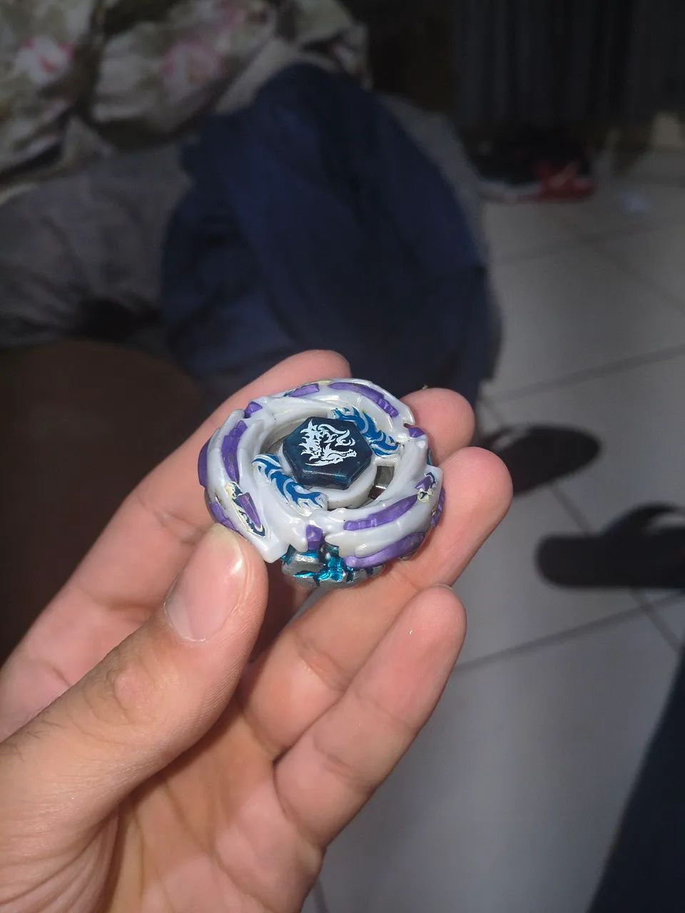 TEM QUE VIR BUSCAR Beyblade ultimate meteo-l drago absorb 