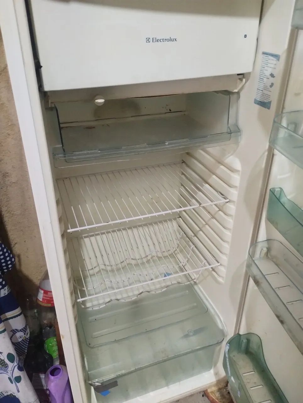 Geladeira com defeito - Foto 2