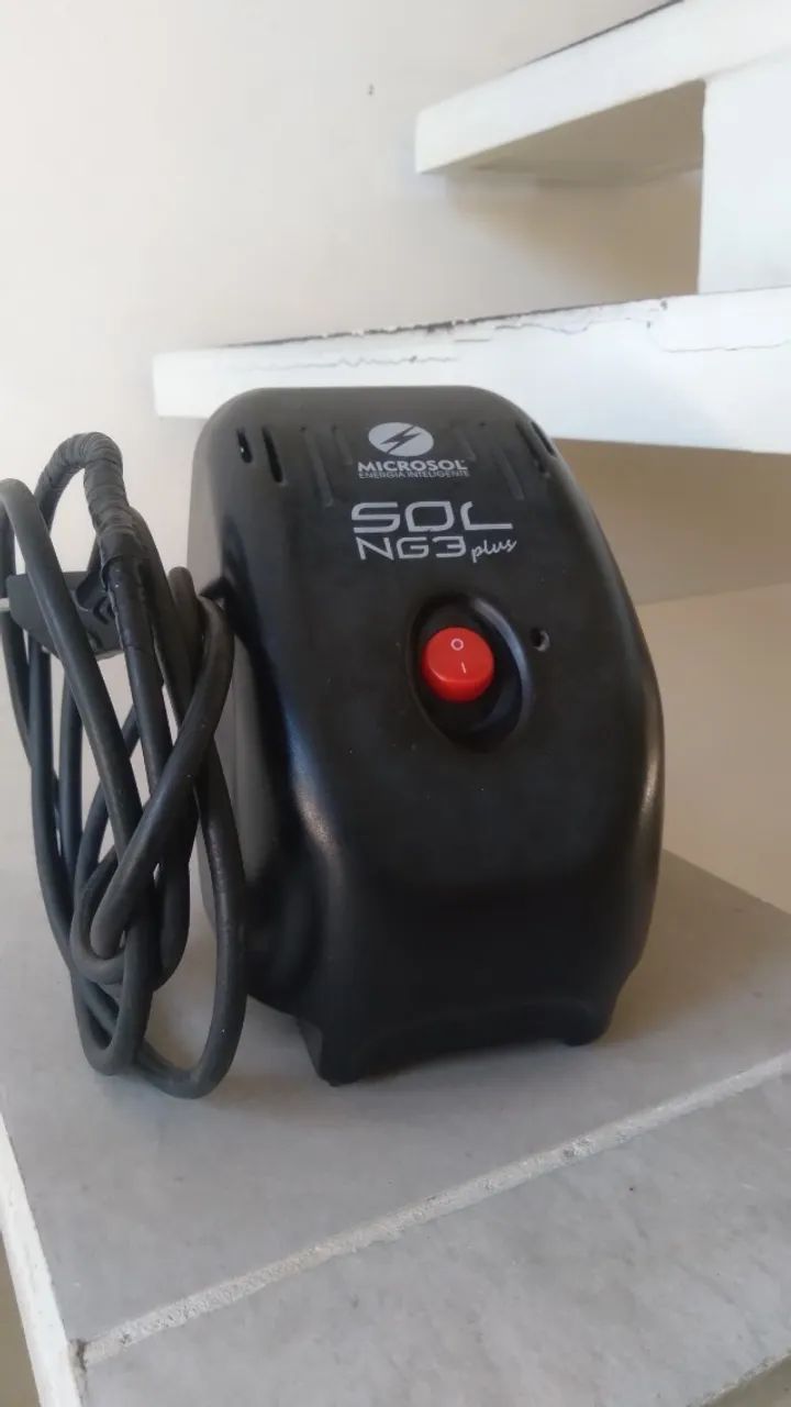Estabilizador Microsol - 300 W - Usado 