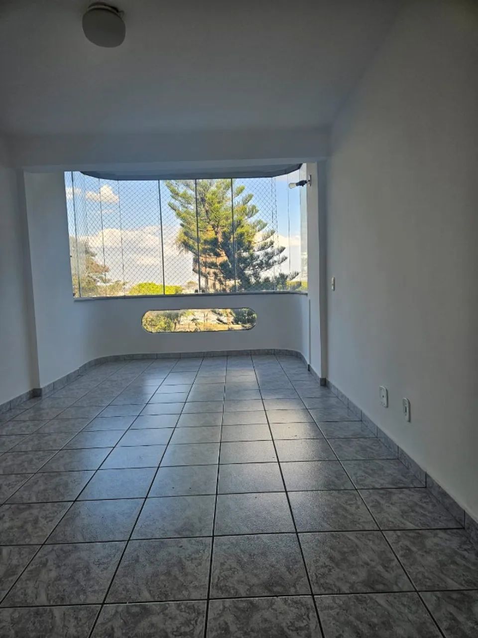 Aluguel - SQS 404 Sul | Apartamento 3 quartos | [70] m² | Direto com proprietário