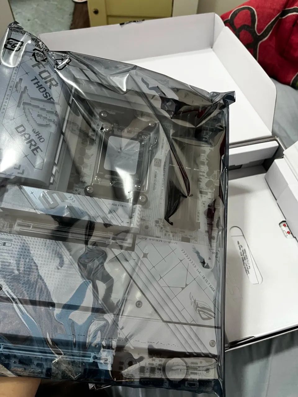 Placa mãe Rog Strix X870-A - Foto 4