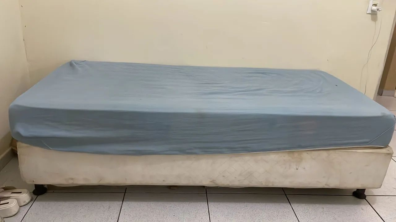 vendo cama box de solteiro - Foto 2