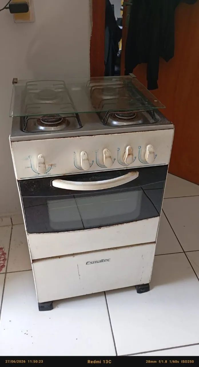 Fogão 4 bocas com defeito