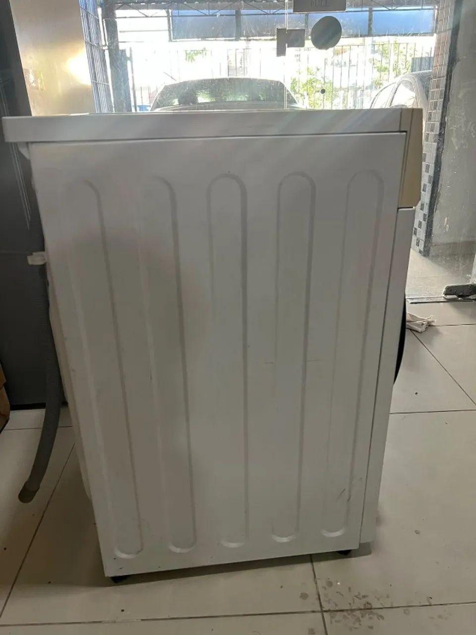 LAVA E SECA MIDEA 11KG - FUNCIONANDO PERFEITAMENTE (BEM CONSERVADA) - Foto 3