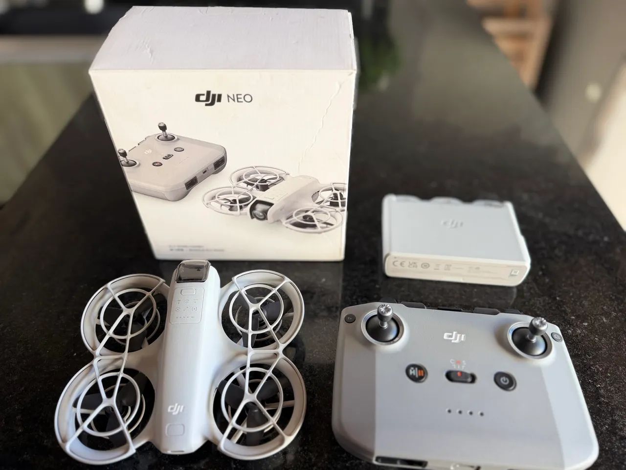 Drone Dji Neo  Fly More Combo HOMOLOGADO - Foto 3