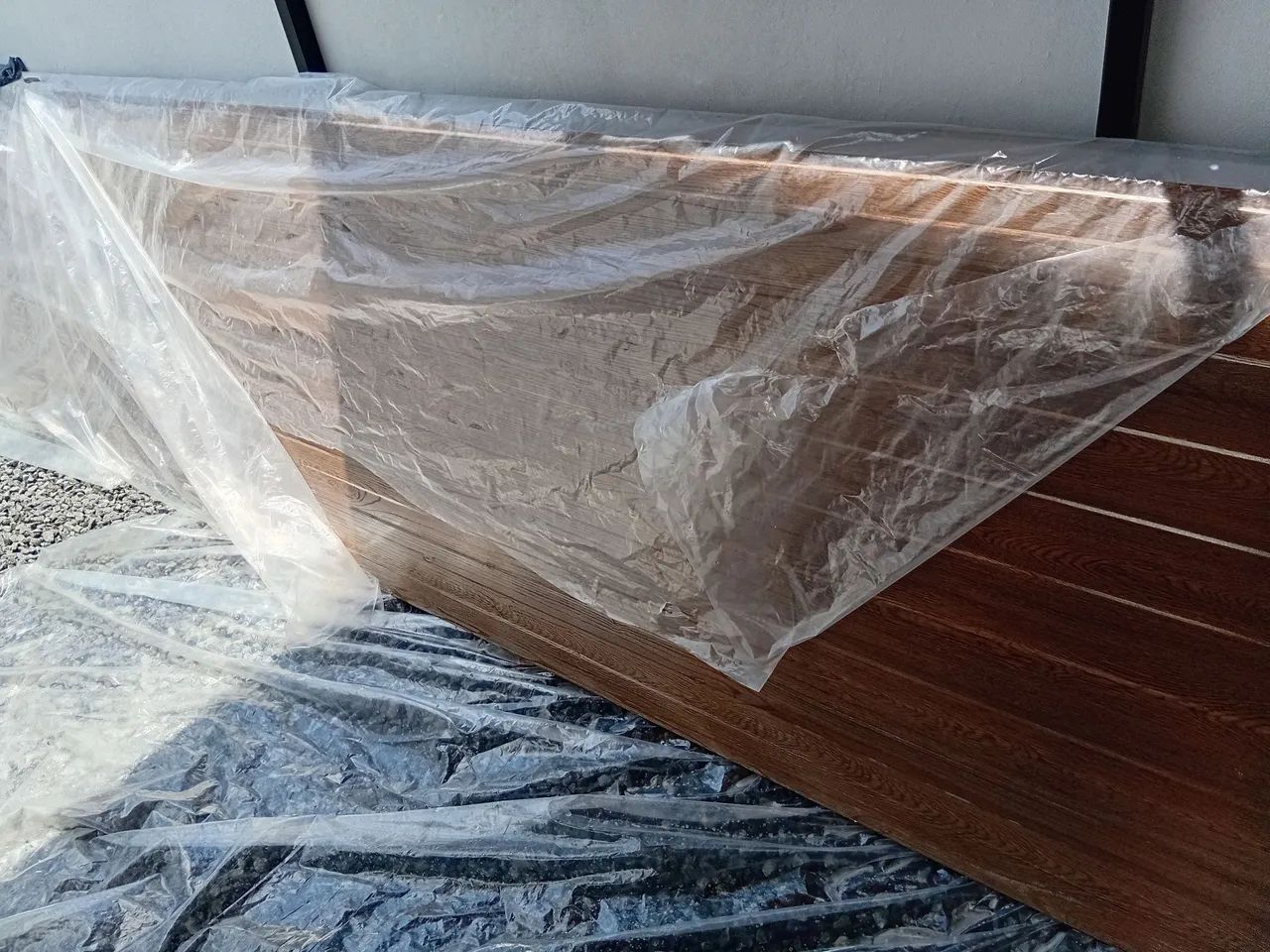 Telha sanduíche nova.