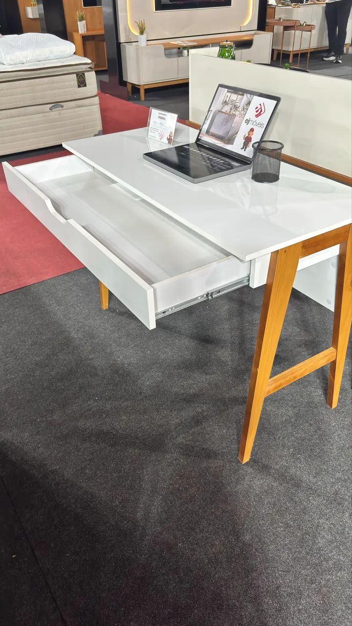 Escrivaninha mesa escritório Parma  - Foto 2