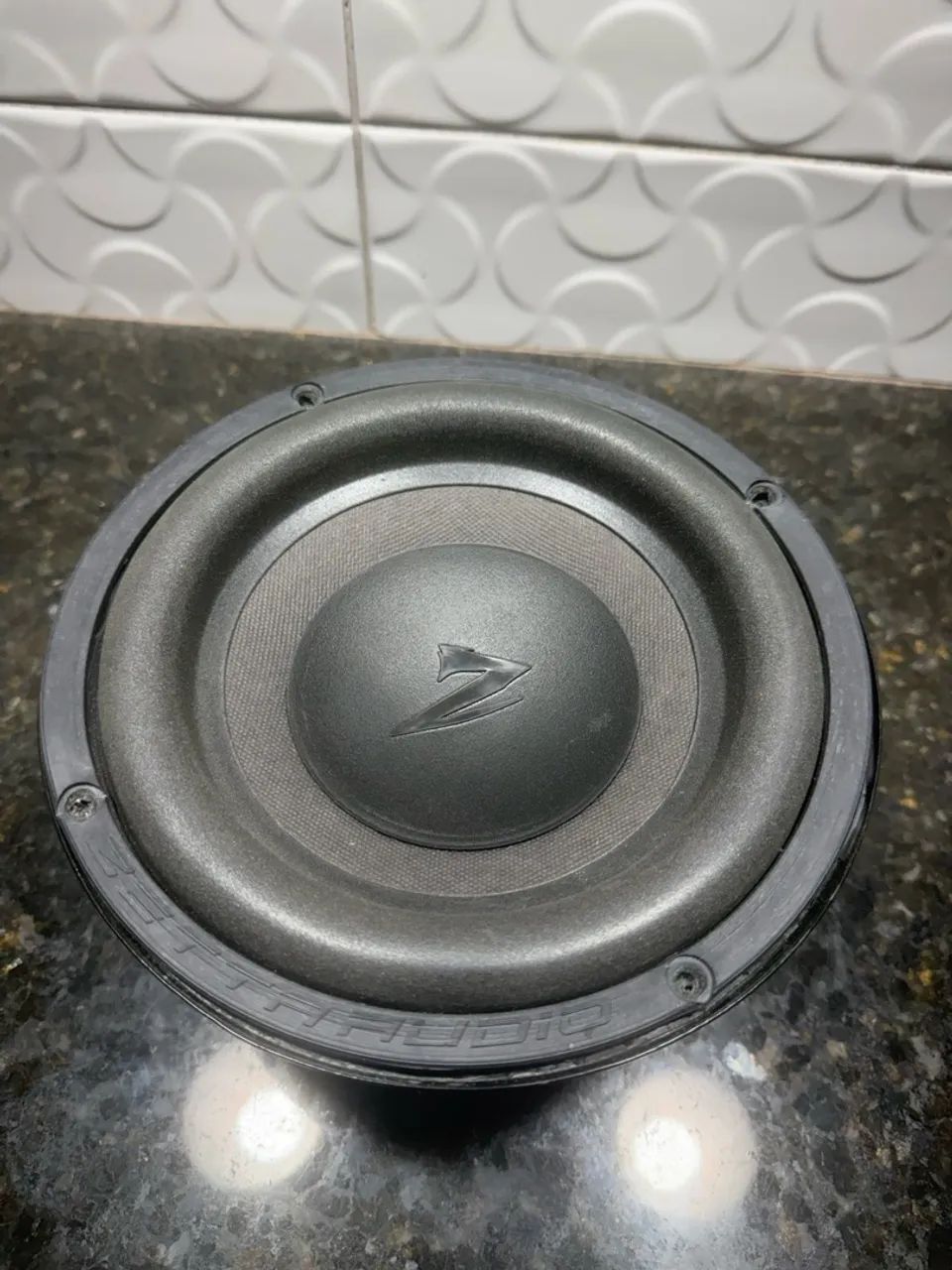 Sub zetta 8 polegadas 300 rms 4 omhs 