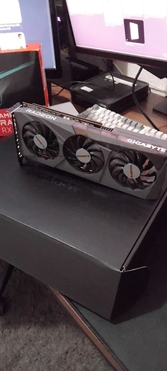 PLACA DE VÍDEO RX 6600 EAGLE - USADA ÚNICO DONO - Foto 2
