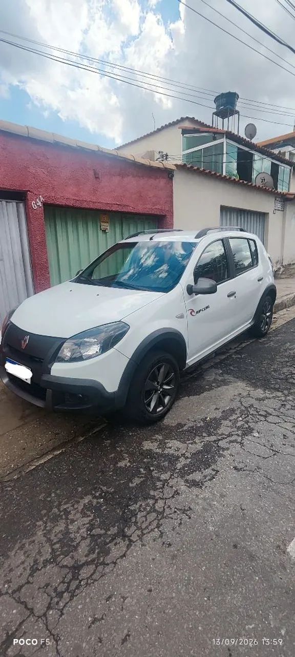Renault Sandero SANDERO STEPWAY Hi-F. R. CURL 1.6 16V 5p 2013