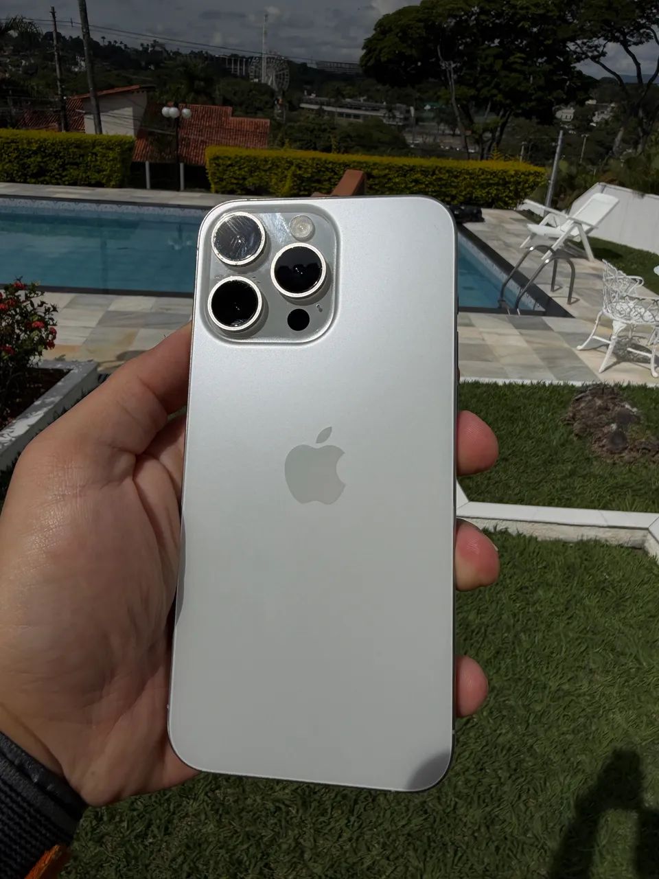 iPhone15Pro 256gb 本体 15pro 【バッテリー84%‼️】iPhone バッテリー プロ Pro 15 15pro アイフォン iPhone / スマートフォン本体