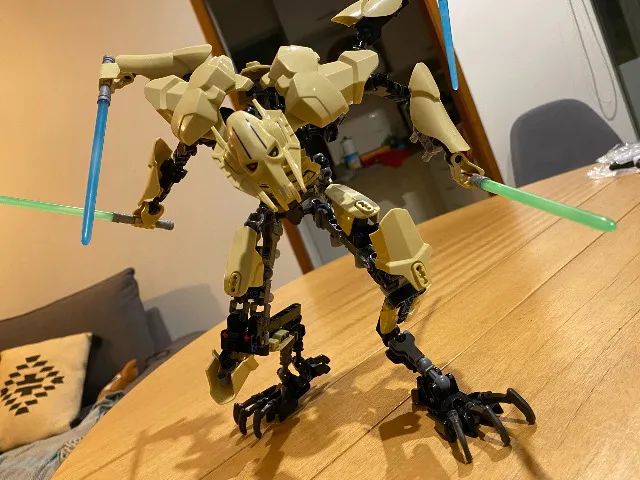 Action Figure do General Grievous - Boneco Star Wars 32cm Blocos de Construção Lego - Foto 3