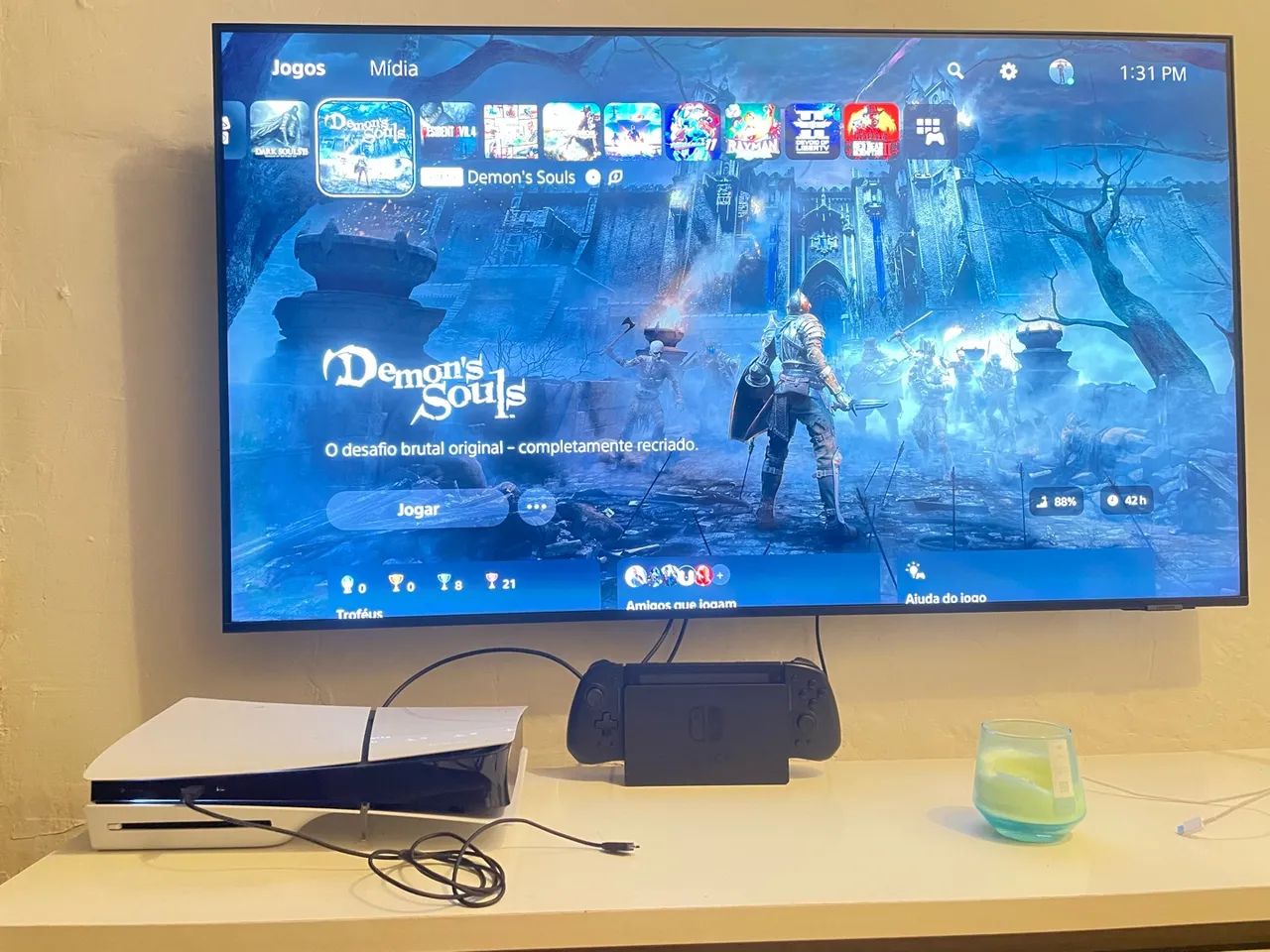 Vendo Playstation 5 Slim 1 tera com leitor.