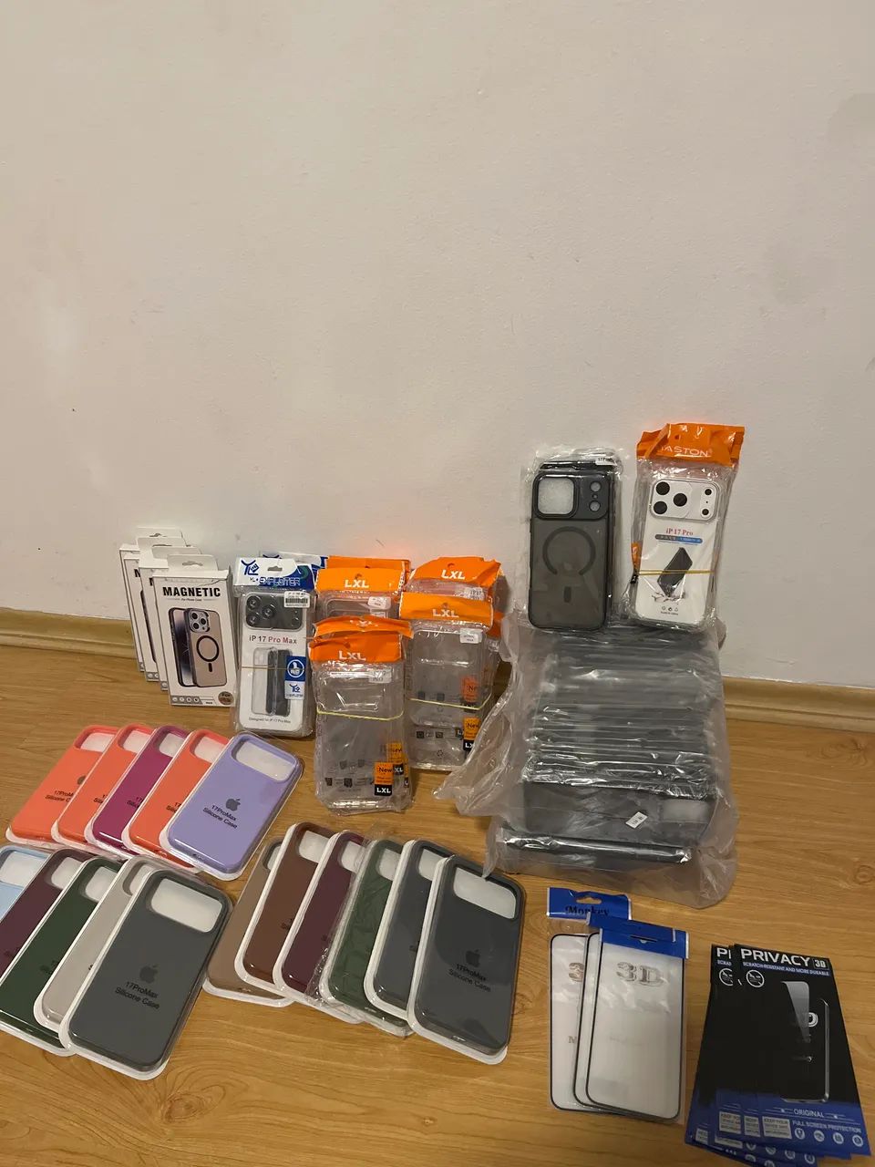 Lote Capinhas iPhone 17 Pro Max | Novas para Revenda