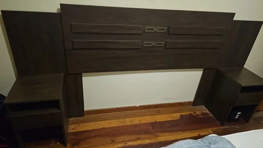 Vendo cabeceira de cama para cama Queen - Foto 2