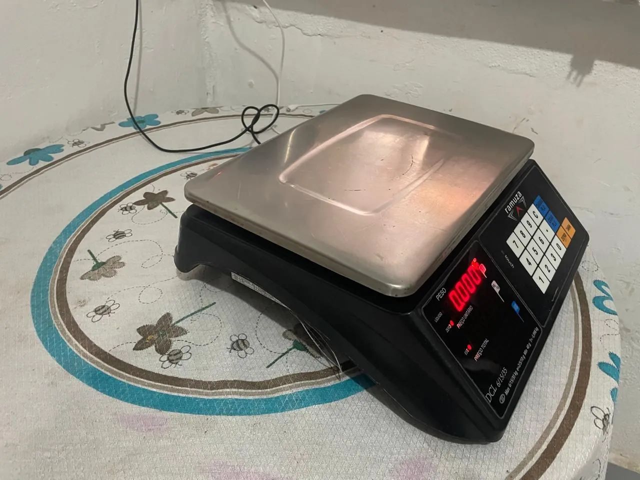 Balança digital Ramuza 35kg c/selo do imetro - Foto 4
