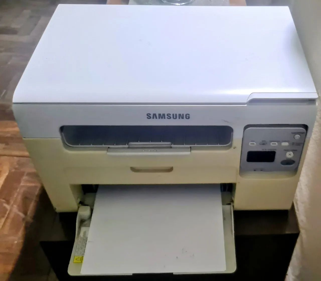 Impressora Samsung SCX-3405W sem toner