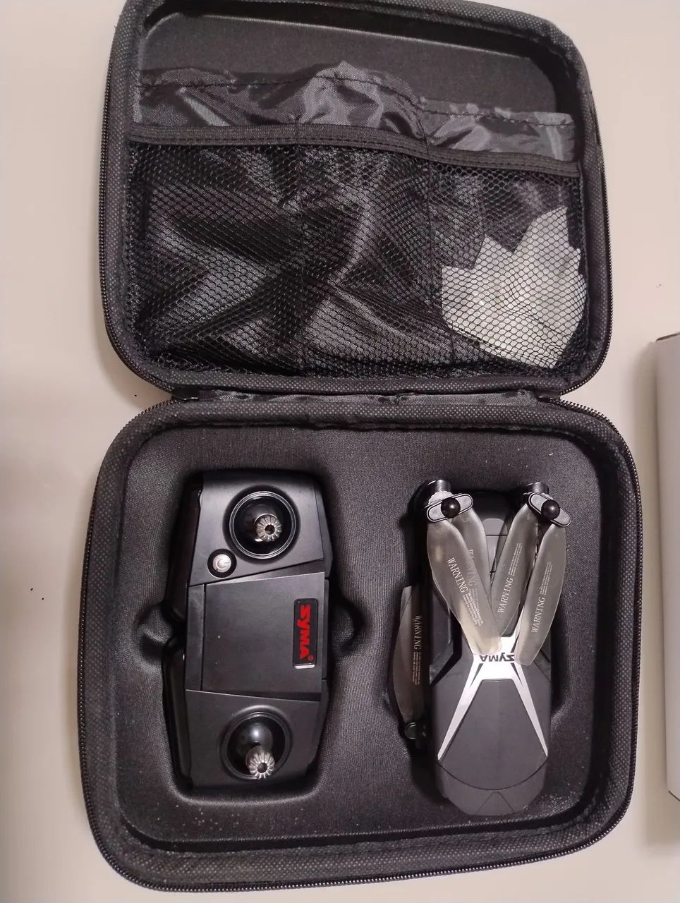 DRONE SYMA Z6 FOLDABLE - NA CAIXA - NUNCA USADO - COM ACESSÓRIOS RESERVA  - Foto 3