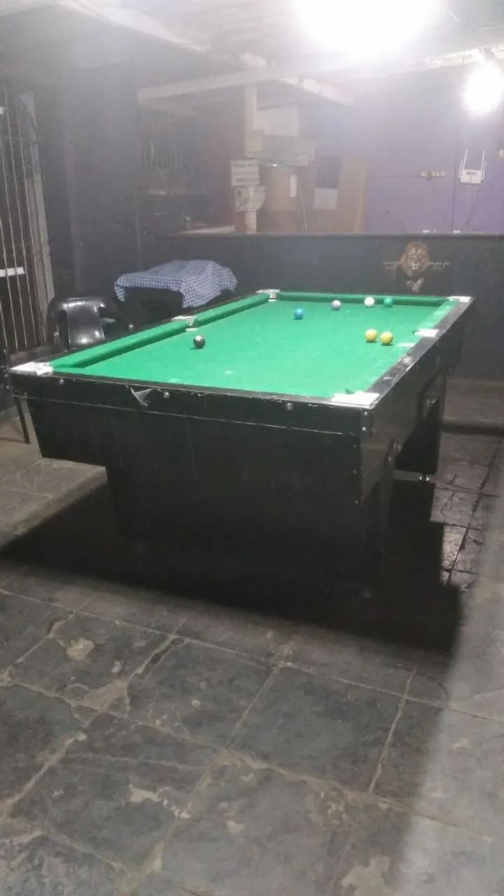 Mesa de Sinuca Nova