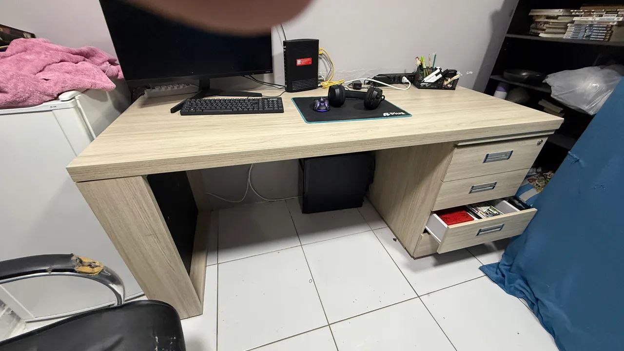Mesa escritório 
