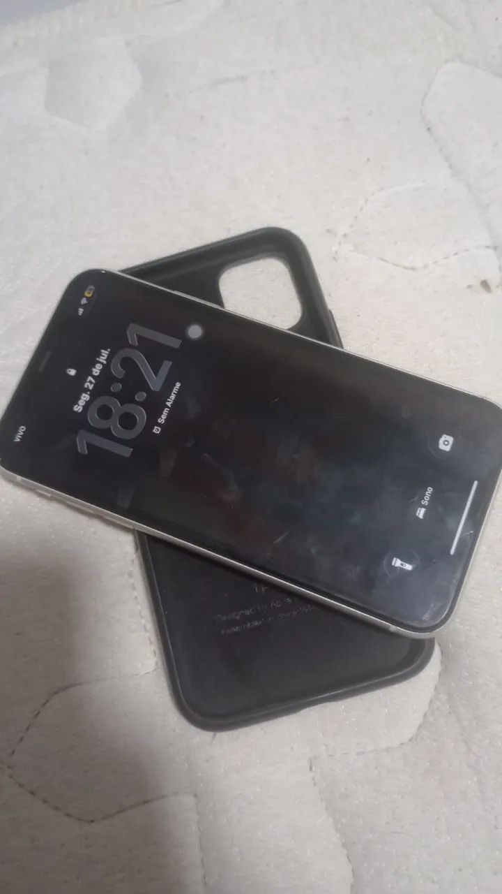 iPhone 11 pra vender ligeiro 