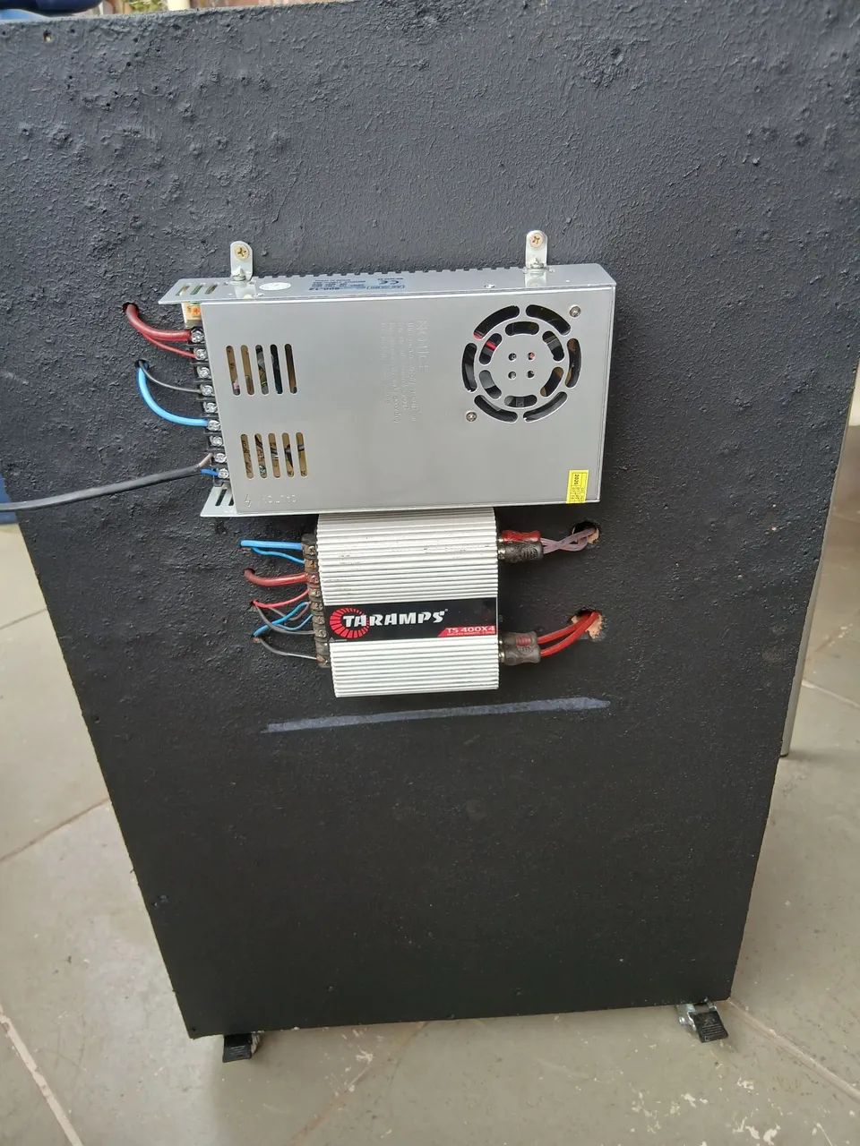Caixa residencial cara preta,  bluetooth, taramps - Foto 3