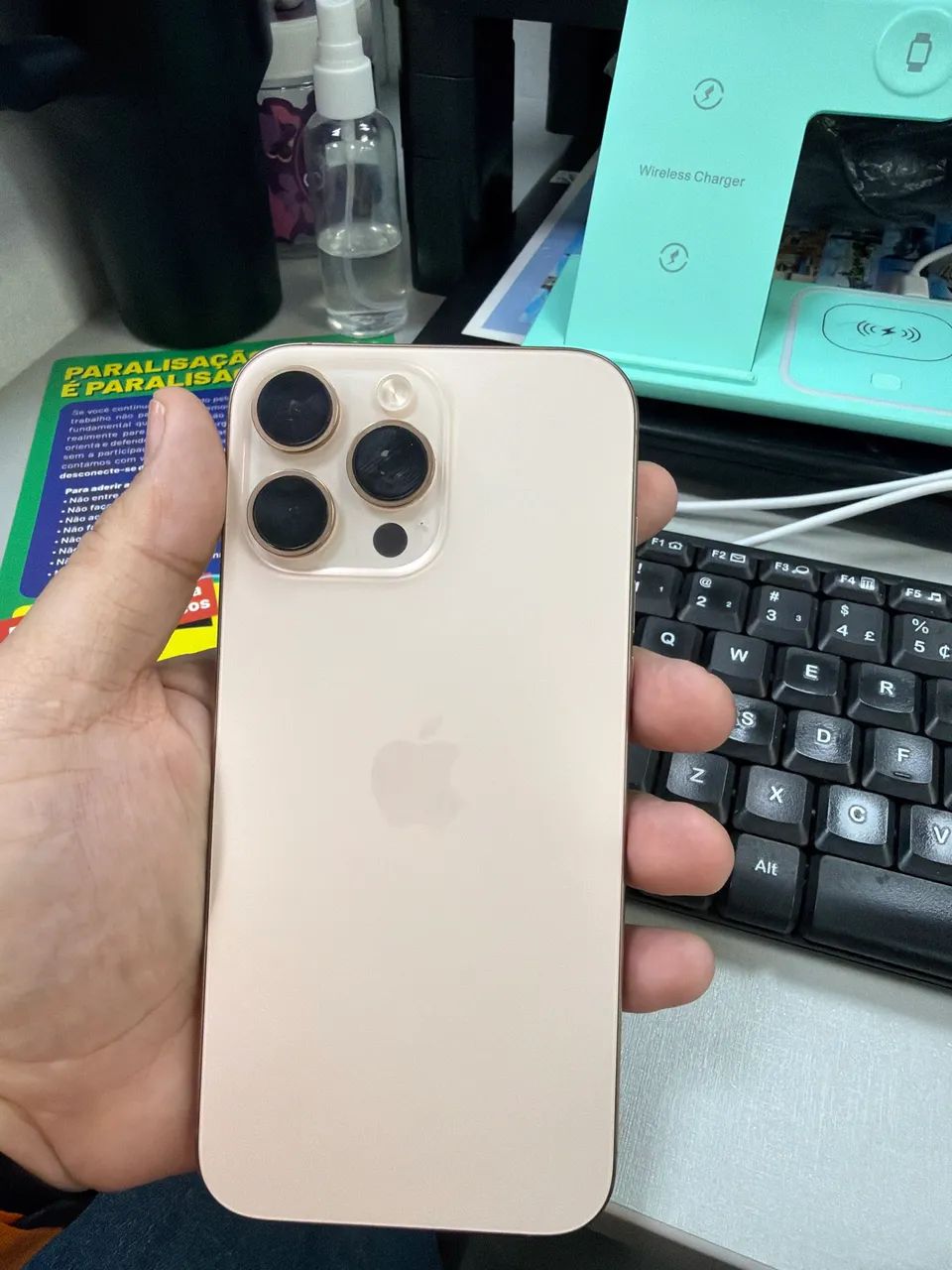 iPhone 16 Pro Max
