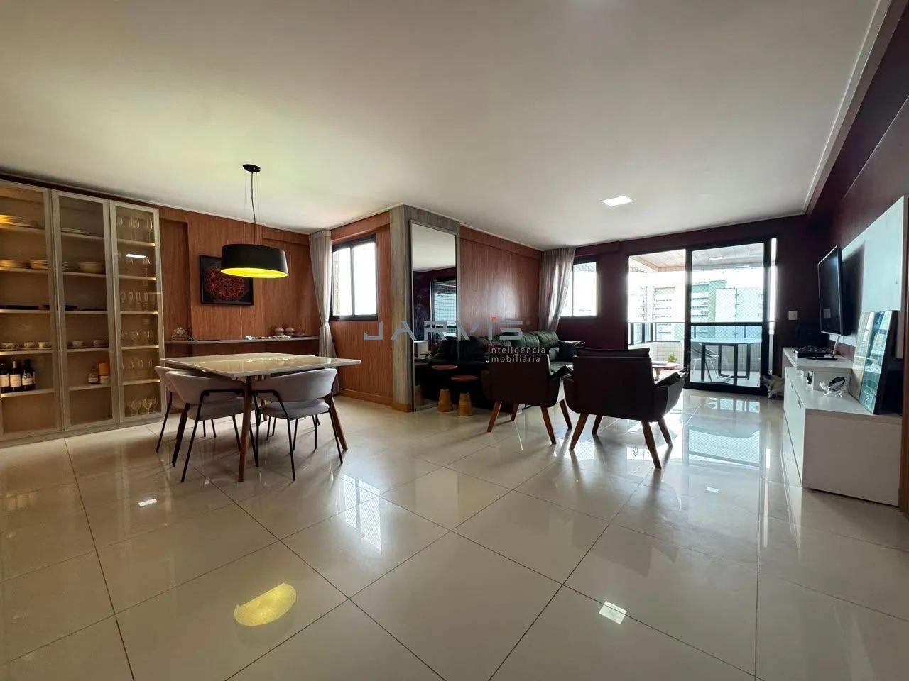 Vendo apto de 136 m2 com 3 quartos - Farol