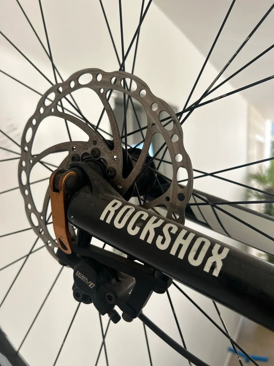 Bicicleta SPECIALIZED rockhopper - 29 - Foto 2