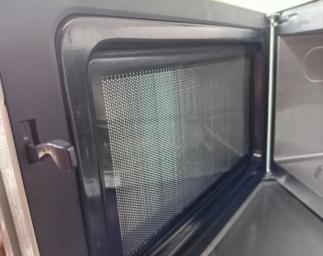 Microondas Brastemp inox com grill 31litros - Foto 5