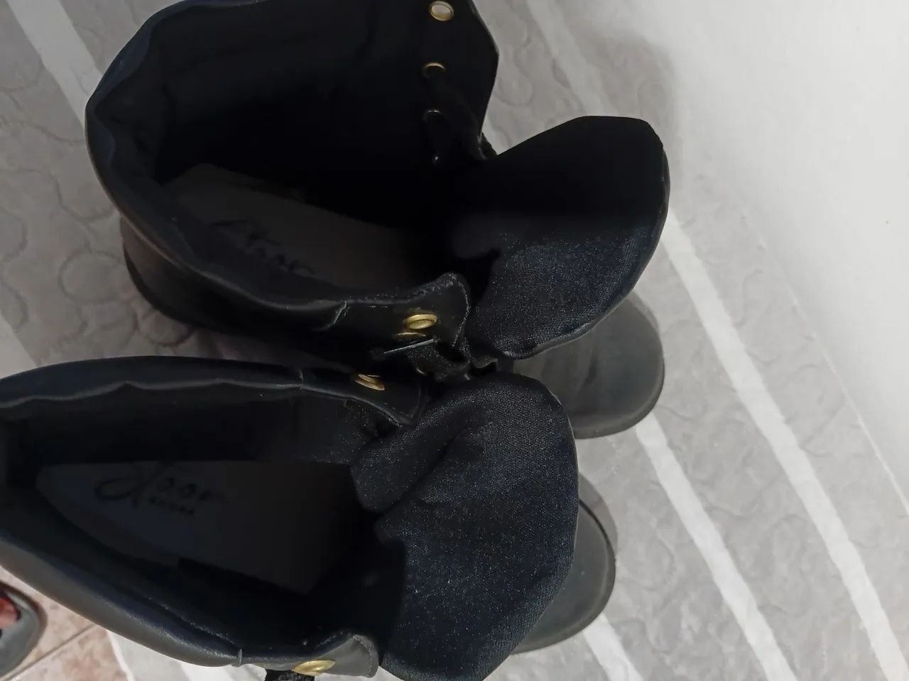 Vende se bota