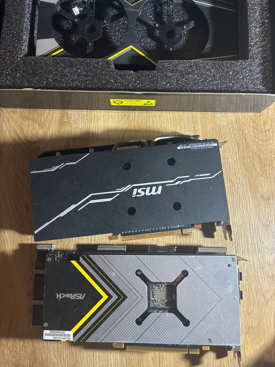 Duas RX5700XT com defeito - Foto 4