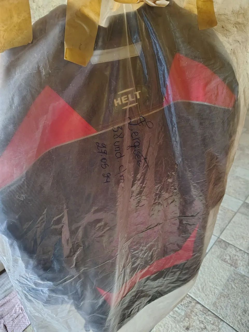 Vendo capacete helt 58, calça e jaqueta helt Tam.g - Foto 2