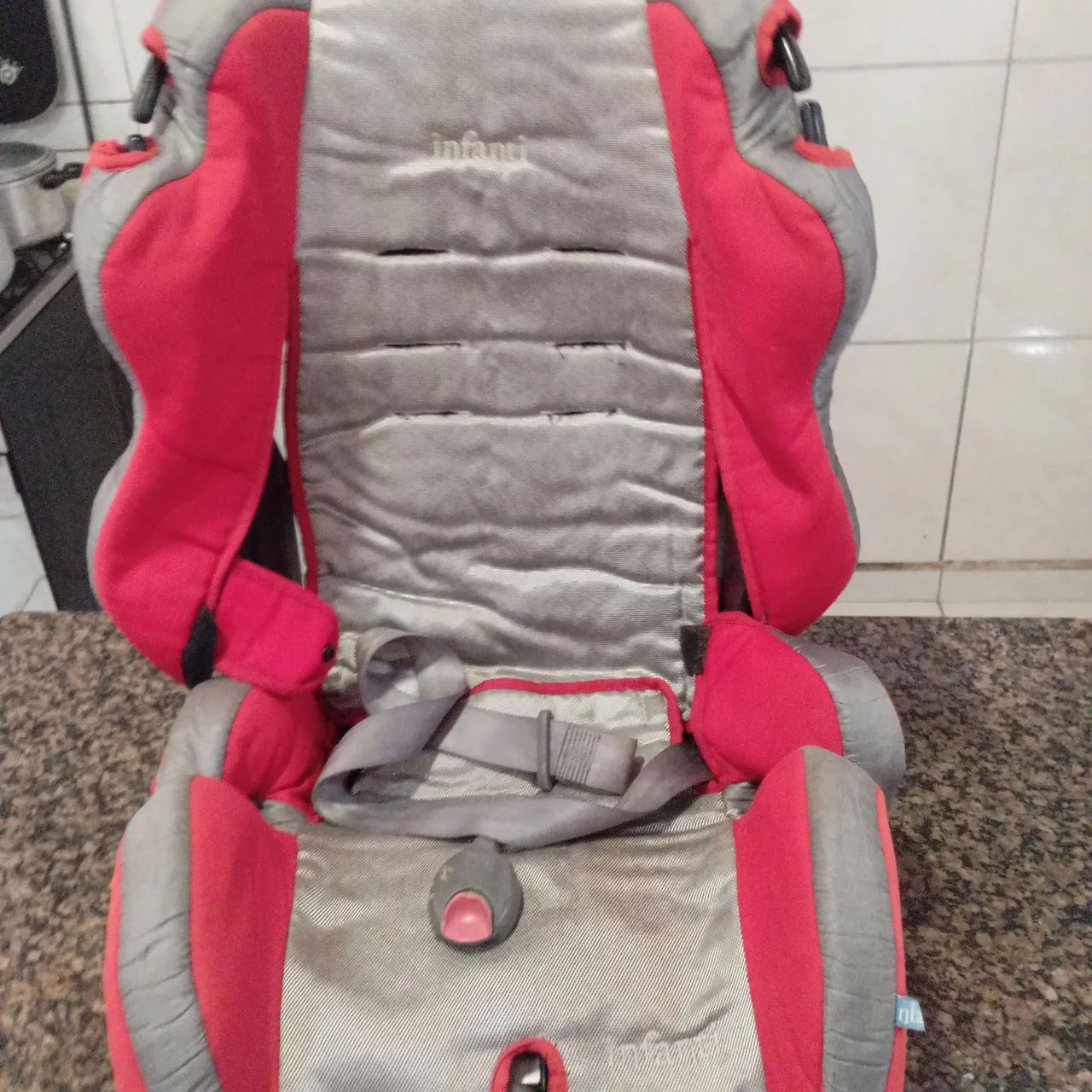 Cadeirinha pra criança 