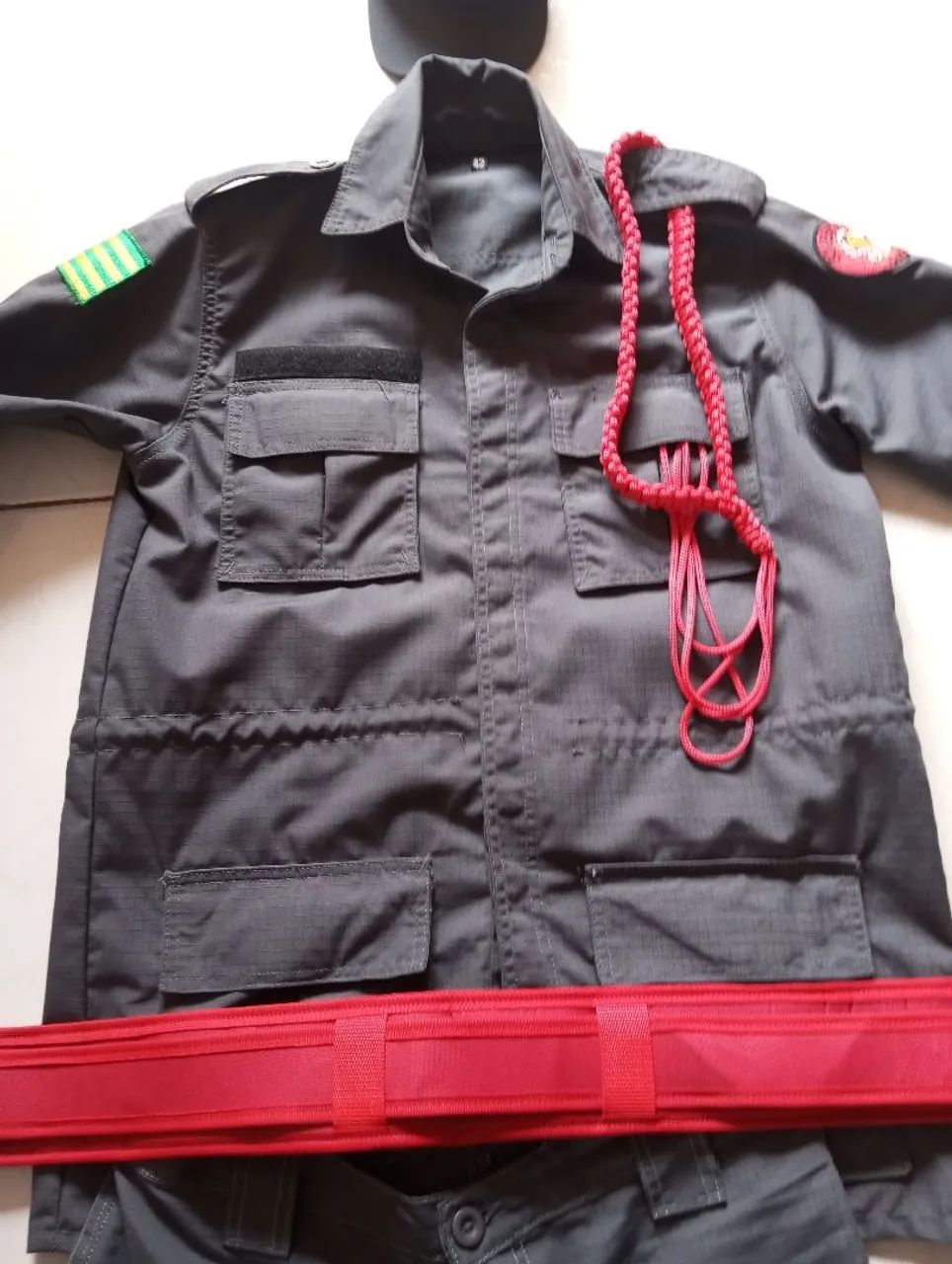 Uniforme de bombeiro civil