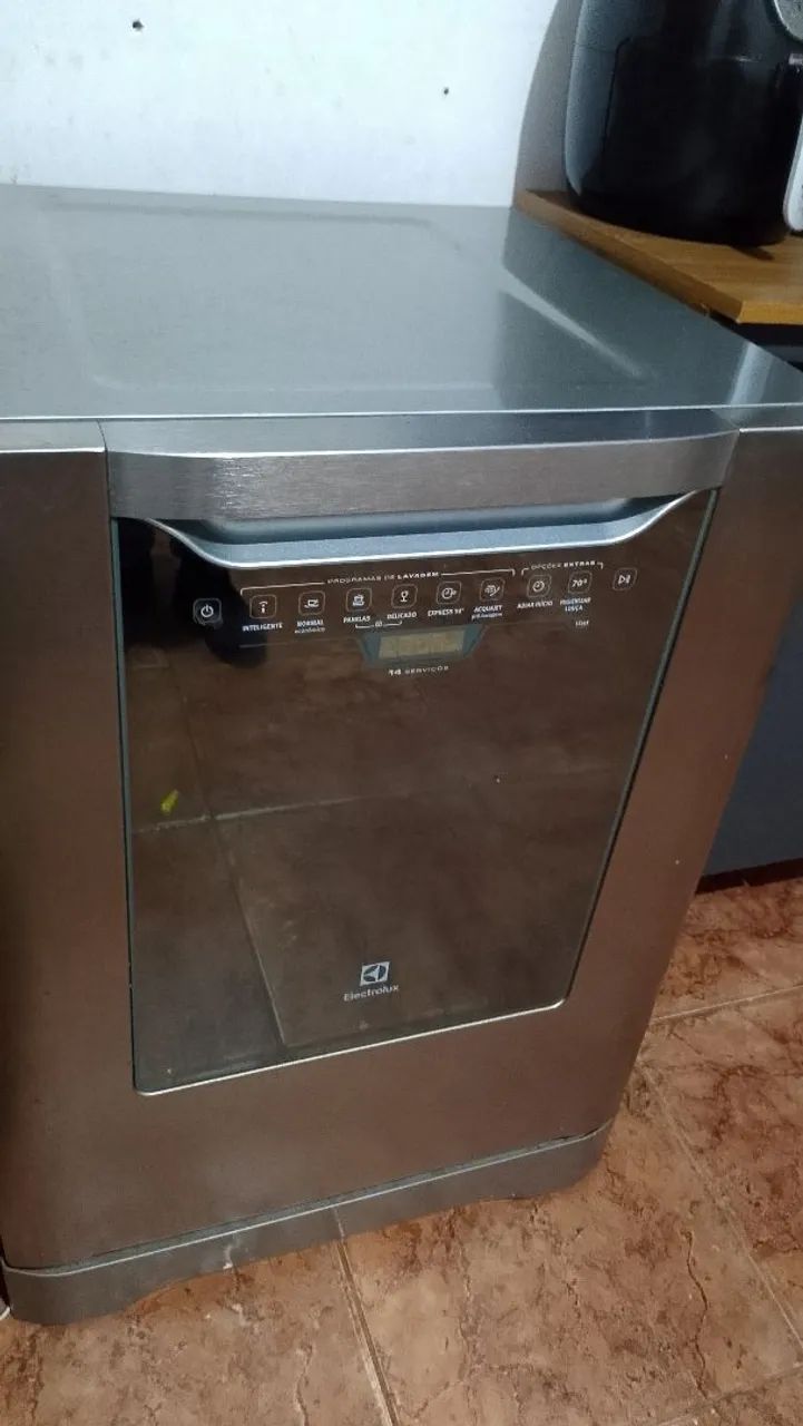 Lava louça electrolux 12 serviço 