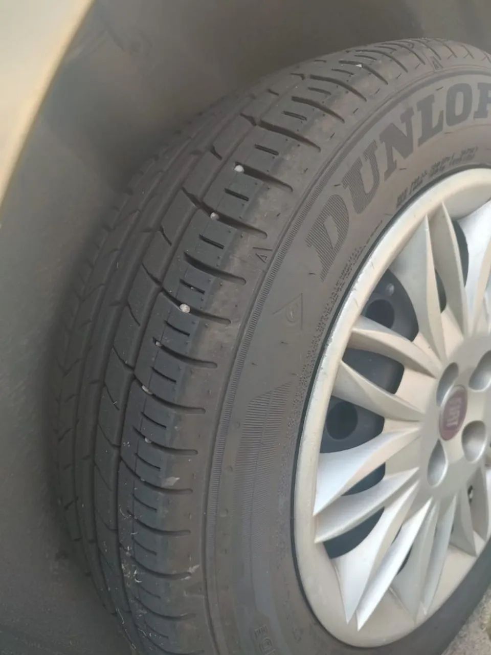 Fiat Idea Attractive 1.4 Fire Flex 8V 5P 2012 - Foto 2