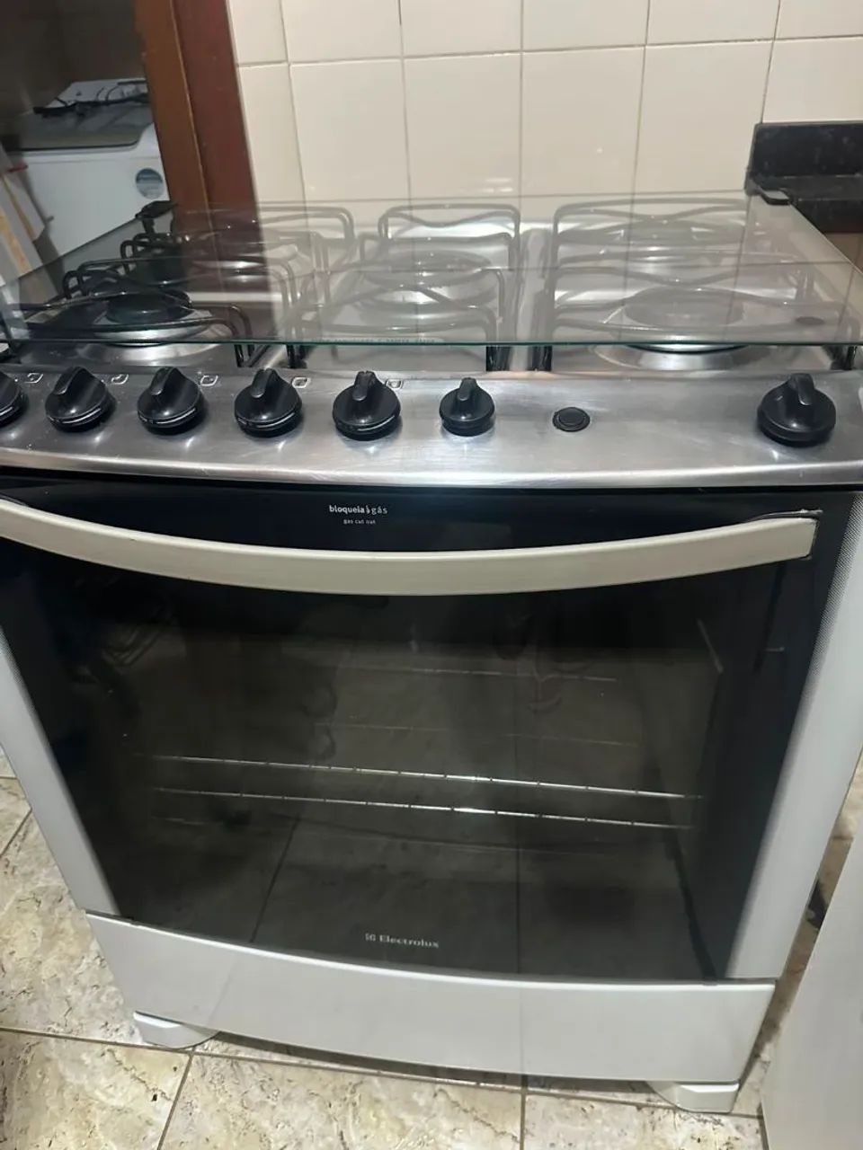 FOGÃO ELETROLUX 5 BOCAS - Foto 4