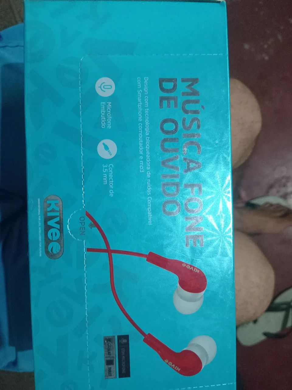 Caixa de fones com 20 unidaes