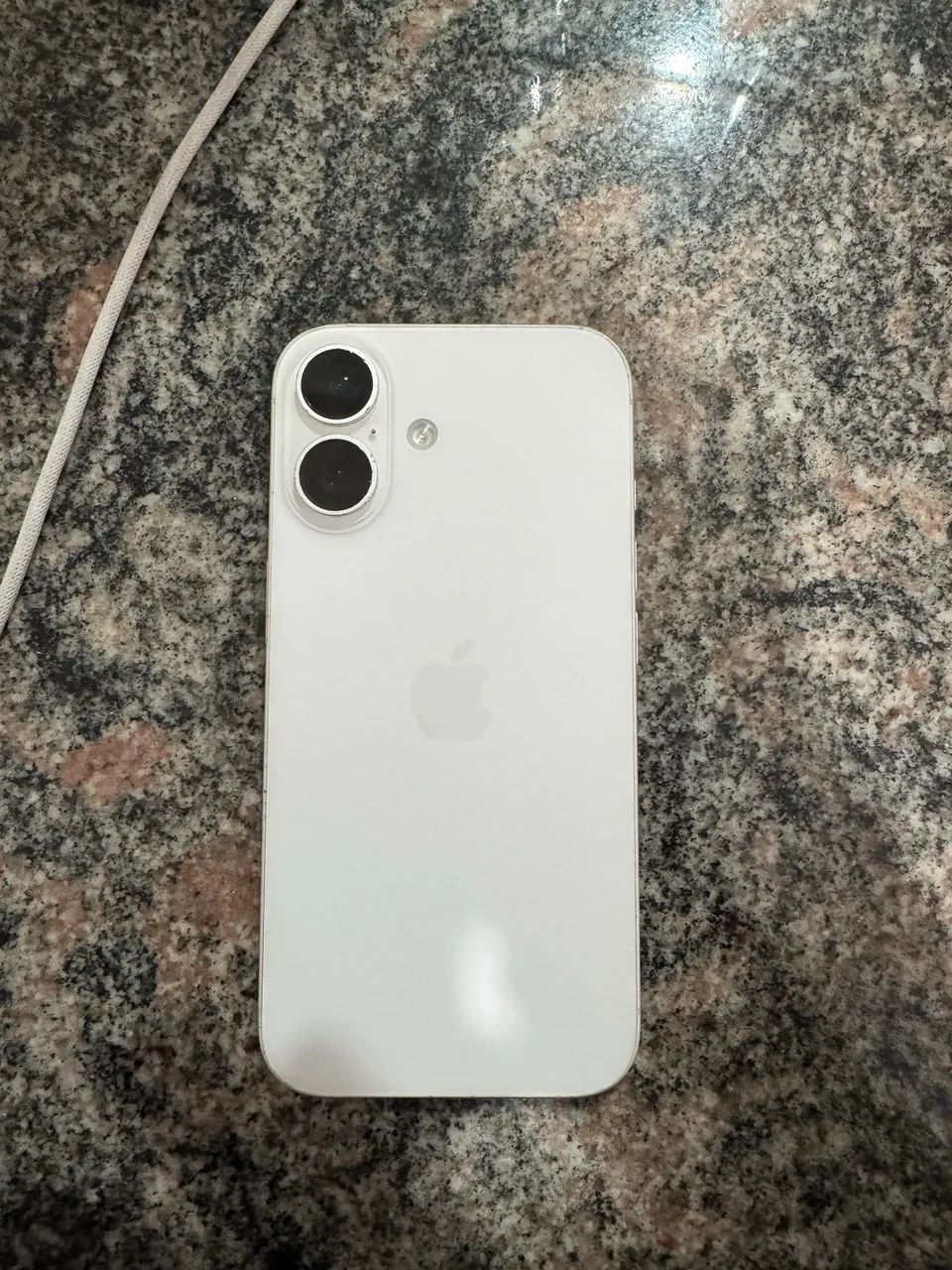 iPhone 16 Branco