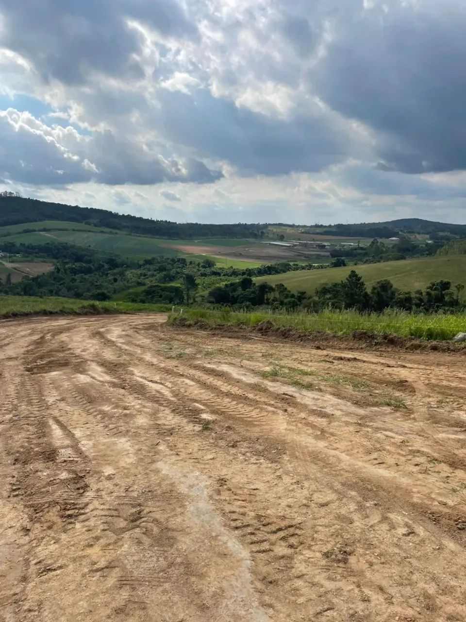 Acesso pelo km 39 da Raposa Tavares