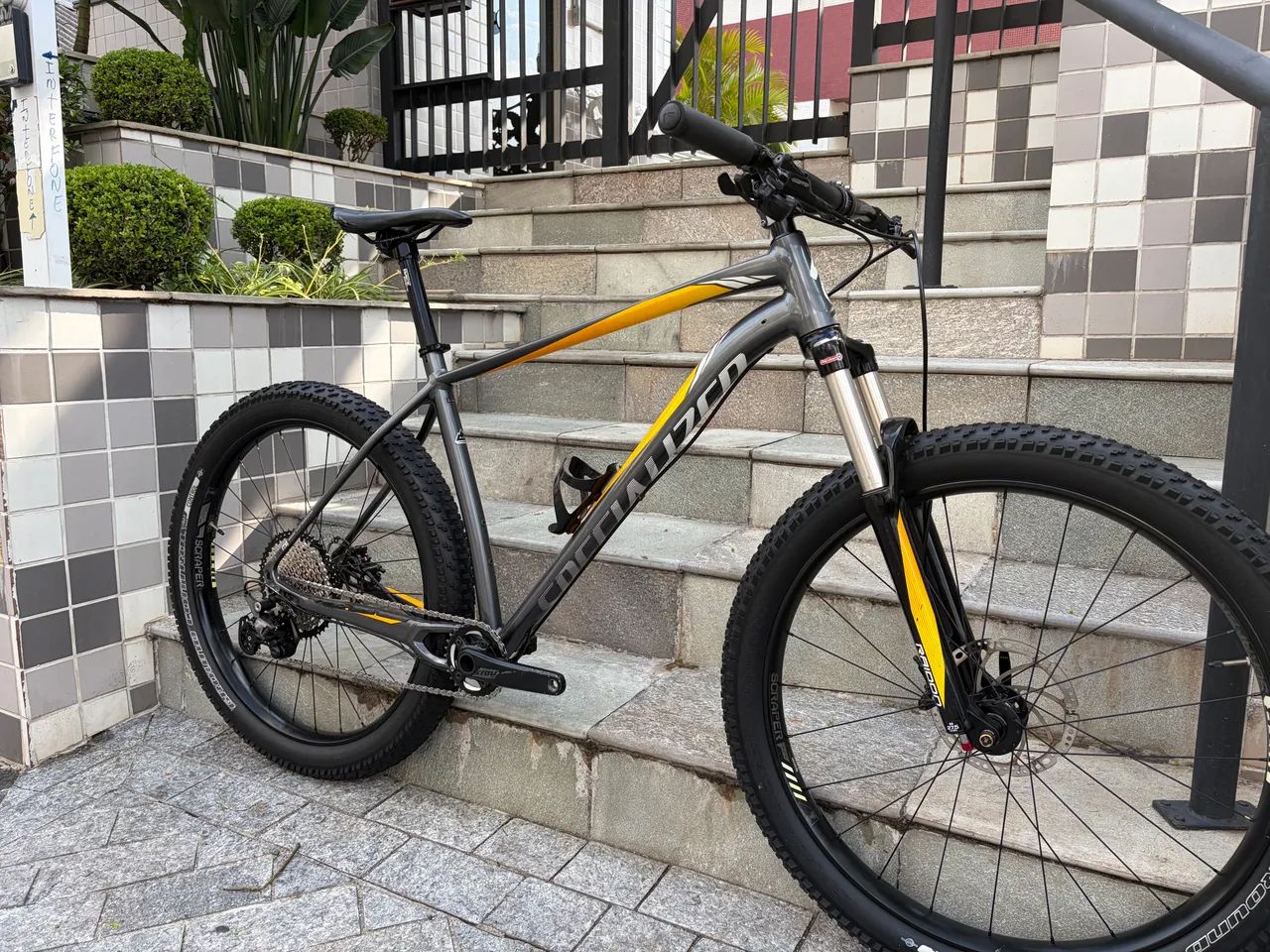 BICICLETA SPECIALIZED  - Foto 4
