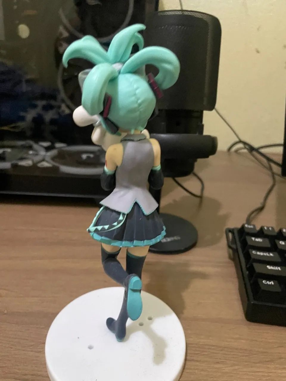 BONECA HATSUNE MIKU ACTION FIGURE - Foto 2