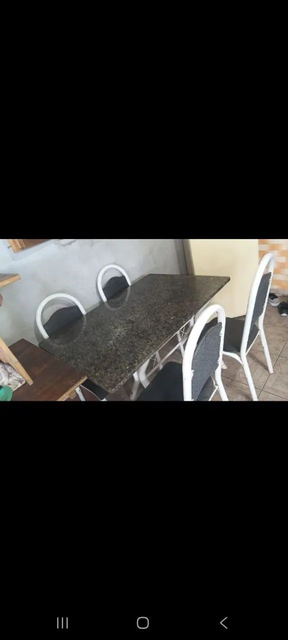 Mesa de mármore 