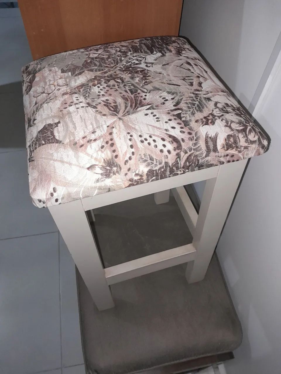 4 banquetas estofadas